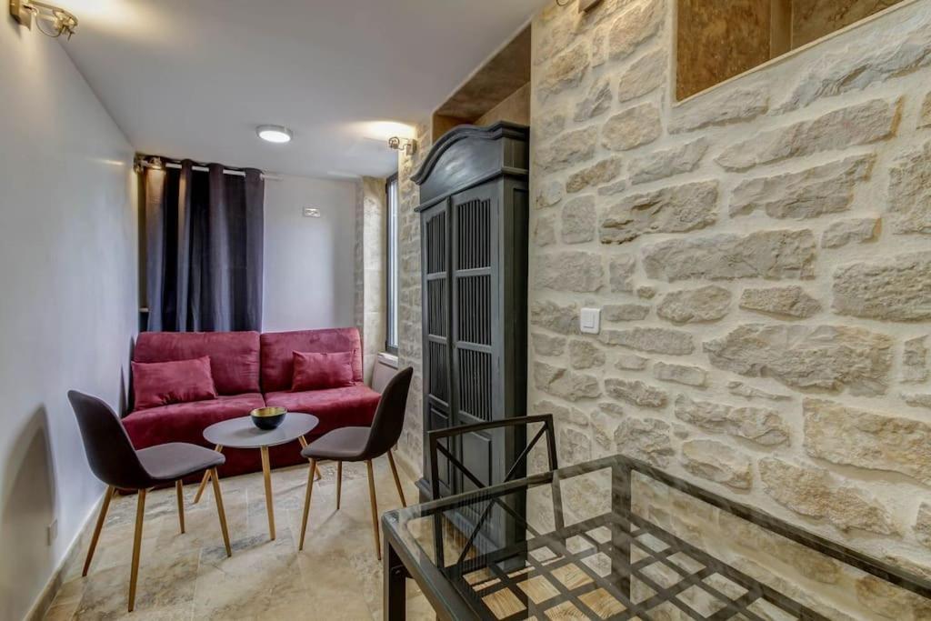 La Cachette - Topdestination-Dijon - Centre Ville - Classe 3 Etoiles ภายนอก รูปภาพ